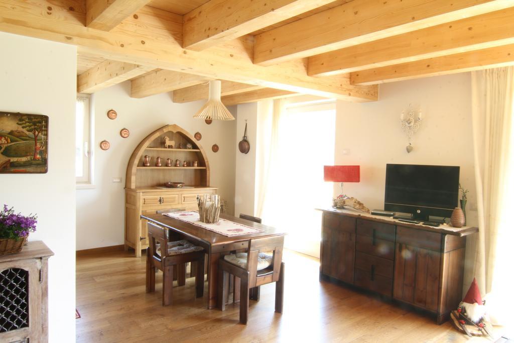 Dolomiti Di Brenta House 2 Villa มาดอนนาดีกัมปิโญ ภายนอก รูปภาพ